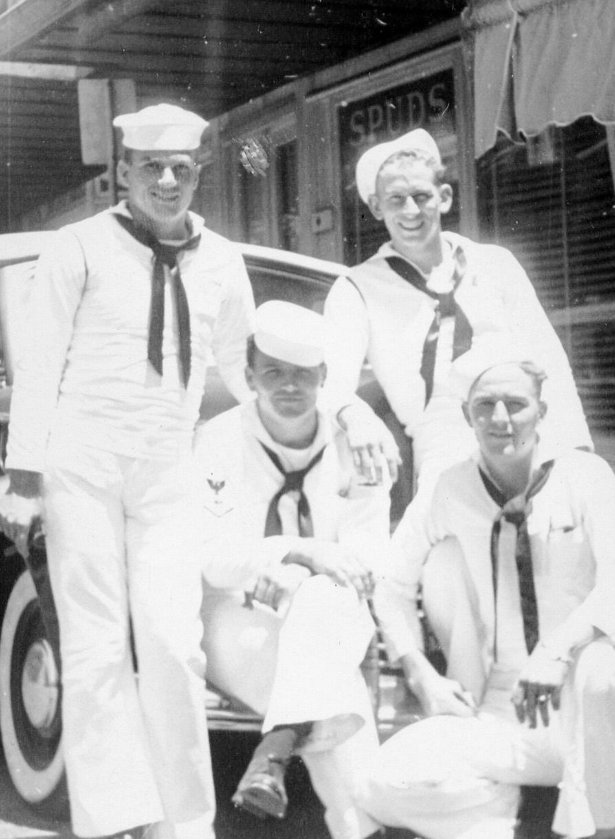 Honolulu Liberty.<br>BACK ROW (L→R) J. Beard, W. Curry.<br>FRONT ROW (L→R) J. Novacek, A Hash.