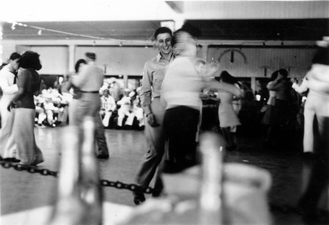Malahia, Hawaii.<br>Probably late 1943.