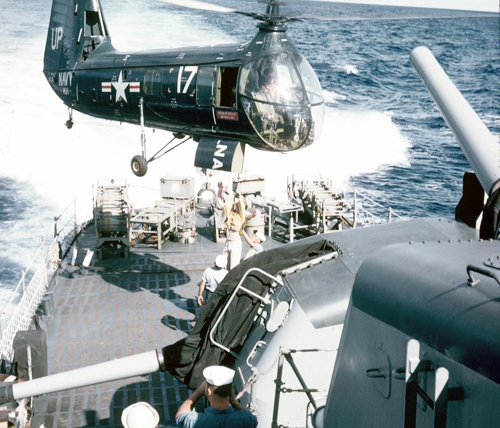 Piasecki HUP-2 Retriever picks up Gil Nelson