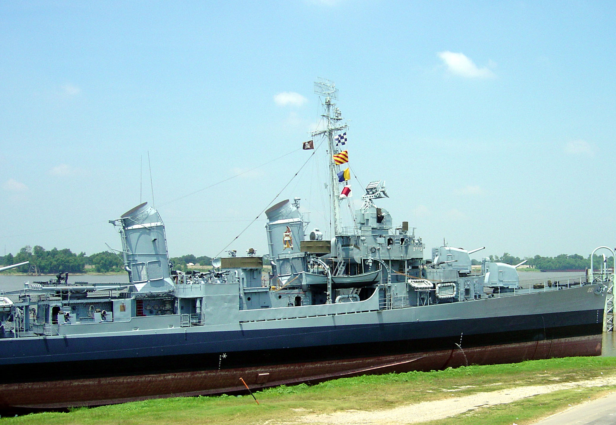 USS Kidd (DD 661)